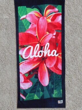 Hawaii Aloha Beach Towel Measures 30 x 70 in